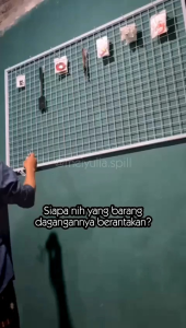Ram dinding 80×100cm tebal || display aksesoris toko dan konter