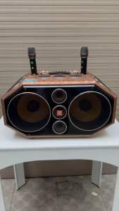 LOA KARAOKE XÁCH TAY SIÊU KHỦNG 20 ĐƯỜNG TIẾNG JBL BASS 25CM THÙNG GỖ BỌC DA KẾT NỐI BLUETOOTH TẶNG KÈM 2 MICRO CAO CẤP