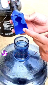 Corong Minyak Plastik Lipat Fleksibel / Corong Bensin Teleskopik Pengisian Oli Bahan Bakar