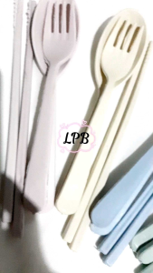 Peralatan Makan Sendok Garpu Sumpit Set Plastik Lengkap