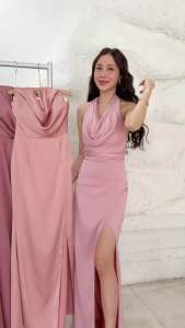 สำหรับการให้บริการของผลิตภัณฑ์ "M272 เดรสยาวผ้าเครปซาติน ผูกคอ คอถ่วง  มีโครงใน เสริมฟองน้ำไม่โป๊ ยาว 59