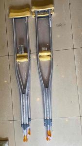 Nạng Chống Nách Giá Rẻ - 1 đôi có 10 nấc điều chỉnh chiều cao thấp