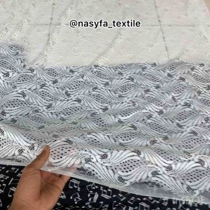 Pilihan Terbaik Kain Brokat & Kebaya