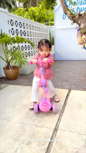 Scooter Otoped Anak 3 Roda LED Tempat Duduk Lipat Dan Musik