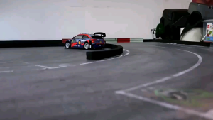 Xe điều khiển từ xa mini Drift Wolkswagen LD1801 1:28 tốc độ cao 4WD có điều tốc servo body nhựa cứng có đèn led