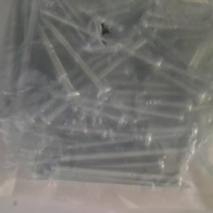 Peralatan Kerja Tukang: Baut & Mur 6/m3x4cm & Obeng Isi 100Set