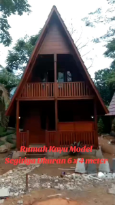 Rumah kayu minimalis modern model segitiga kayu kelapa ukuran 6 x 4 meter