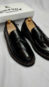 Sepatu loafers kasual glowsi slip-on