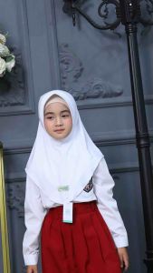 Kerudung Lily Kids Bergo Anak Jersey: Hijab Anak Berkualitas & Nyaman Dipakai