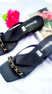 Marissa - Sandal Flatshoes /Sandal Wanita Jepit Hiasan Rantai/Terbaru 2024 Kekinian Yang Lagi Trend Sandal Teplek Wanita Bisa COD