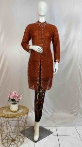 Setelan Kebaya Tunik & Kebaya Pesta Batik: Panduan Lengkap