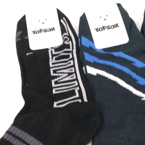 ถุงเท้าข้อกลางสีทึบคละลายยกโหล 12 คู่ Topsox