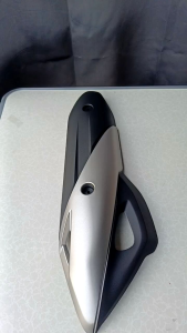 กันร้อนข้างท่อ ไอเสีย นอก+ใน  สีดำ/บรอนช์   PCX-150  ปี 2018 กันร้อน 3600-098-ZBLS1 อะไหล่ทดแทน   HMA 1 ชิ้น กันร้อนท่อ ขายถูก!!