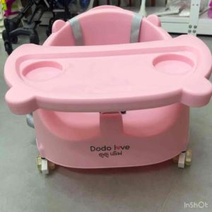 เก้าอี้กินข้าวเด็ก 6 เดือน มีสายล็อก ถาดและล้อถอดได้