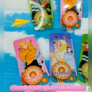 KOTAK PENSIL PLASTIK / KOTAK PENSIL BAHAN TEBAL / TEMPAT PENSIL KARAKTER WANITA HIJAB / TEMPAT PENSIL LUCU FREE SEKATAN PENSIL / CUTE PENCIL CASE / KPI2875