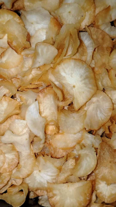 Lybs Cassava Chips Pantindahan package 20gx10pcs + FREE Item