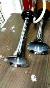 ไฟฟ้า 3ช่า ดังดี แตรลม 2ปาก เงา ทรงสวย แบบไม่ใช้ถังลม พร้อมติดตั้ง 12v./24v