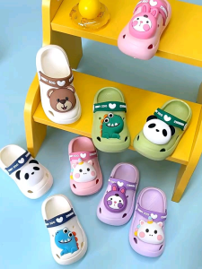 รองเท้าเด็กรัดส้น หัวโต พื้นนุ่ม เบาสบาย ลายน่ารัก