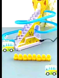 Mainan Anak Train Tangga Small Duck 668 6 / Mainan Lucu Anak Track Train Tangga Seluncur Tangga Bebek Mainan Edukasi Musik Dan Karakter Hewan Bebek Naik Turun Dan Seluncuran Ditangga Pakai Baterai Edukasi Permainan Lucu Dan Seru