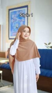 KERUDUNG JUMBO POLOS VIRAL SERIES NELLIE DAFFI