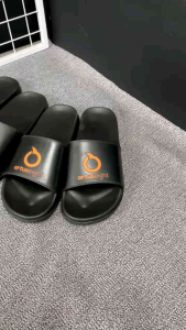 sandal slip on pria anti air tanpa lem