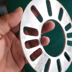 Aksesoris Mobil Berkualitas: Suku Cadang Spicer Velk & Pelk Mobil Universal