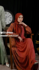 Jesslyn Midi Dress Bahan rayon twill viscose motif bunga etnik abstrak model terbaru kekinian viral terlaris busui