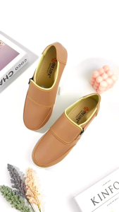 Sepatu wanita wedges ONE LOVE kulit sintetis model terbaru resleting sol TPR putih empuk dan ringan