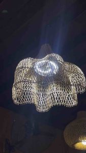 โคมไฟ หวายแท้ โคมไฟสานทรงดอกไม้ 50*45ซม ใหญ่มาก *เฉพาะโคมเปล่า *พร้อมส่งงานฝีมือคนไทยครับ โคมไฟ