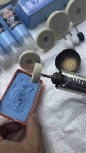 เคเจครีมไขปลาวาฬขัดเงา (เนื้อนิ่ม) ของแท้ ใช้ขัดงานโลหะ สแตนเลส เครื่องเงิน ทองเหลือง สำหรับงานขัดเงา DTY