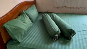 ผ้าปูที่นอนอ่านก่อนซื้อ 5ฟุต/6ฟู ชิ้นหมดหลาย ผ้าปูลายริ้ว