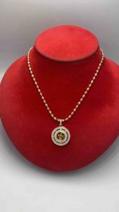 สร้อยคออิตาลีสองกษัตริย์ เงิน + ทอง ลายเม็ดข้าวสาร พร้อมจี้กังหันล้อมด้วยเพชรสวิต ช่วยเสริมราศี ขจัดปัดเป่าสิ่งชั่วร้ายออกไปนำพาสิ่งดีดีเข้ามาในชีวิต น้ำหนัก 1 บาท ความยาว 18 นิ้ว 20 นิ้ว 24 นิ้ว ของจริงสวยงามตรงปกค่ะ