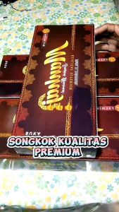songkok/peci/kopyah tahan air kualitas premium bahannya halus jahitan nya rapi