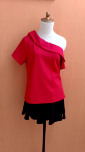 atasan wanita merah one shoulder off MOSCO by VOSCO cewek M L lengan pendek cute MEWAH blouse