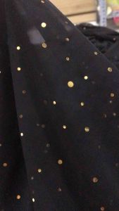 Vải voan đen mỏng nhẹ mềm rũ dán cườm vàng(khổ 1m5)may đầm váysơ mi áo kiểu áo dài