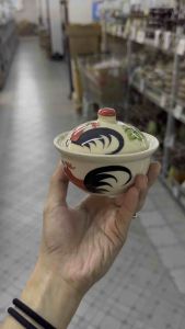 APPN (1เซ็ทแบบ12ใบ มีคลิปรีวิว) ถ้วย ถ้วยใส่เครื่องปรุง ถ้วยพริกน้ำปลา ถ้วยน้ำปลาพริก ถ้วยใส่น้ำตาล ตราไก่ ตราไก่แท้ มีฝาปิดกันฝุ่น วัสดุเซรามิก ไซส์S เบอร์4“ ตกแต่งบ้าน ร้านอาหาร คาเฟ่ ภัตตาคาร โรงแรม สินค้าพร้อมจัดส่ง (1226211218)