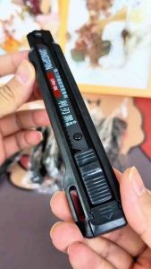 Heavy Duty Utility Knife SK2 Steel – Ultra Sharp Box Cutter with Auto Lock & Anti-Slip Grip