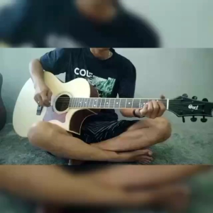 Gitar Cort NDX 20 Cutaway (Lancip) Akustik Elektrik Senar String Guitar – Natural & Hitam – Suara Nyaring Gratis Packing Kayu