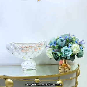 Guci Tempat Serbaguna Buah Permen Keramik Putih Motif Bunga Import Dekorasi Rumah