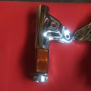 KUPING JEPITAN LAMPU DEPAN WIN100