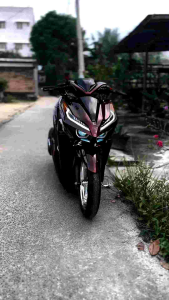 Skotlet Stiker Moon Light Red Sticker Motor Hitam Lembayung Merah Premium