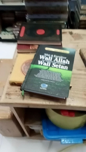 Buku Sifat & Karakter Wali Allah & Panduan Mengenali Tipuan Setan