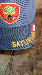 Topi Satlinmas Abu Jalamesh - Topi Linmas Bordir Kuning Satlinmas