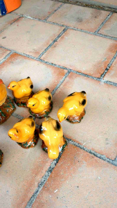 Tiểu cảnh đàn gà gốm sứ