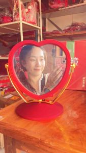 กระจกสีแดงสำหรับเจ้าสาว กระจกแต่งงาน