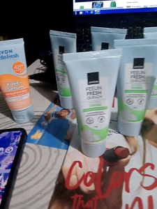 Avon Feelin Fresh Quelch crystal tawas antiperspirant deodorant cream 72 hours ultra fresh 55g