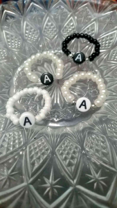 [ISI DUA]Cincin mutiara Couple (Baca deskripsi) Dan beadsring inisial bulat pipih/Hitam/Putih