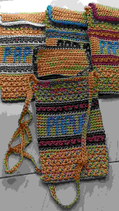 Tas selempang papua tas selempang untuk pria/wanita rajut selempang tas murah noken papua