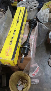 Proton Perdana V6 Driveshaft Right  Short/Proton Perdana V6 2.0 L 1998-2010 Driveshaft Kanan Side Pendek