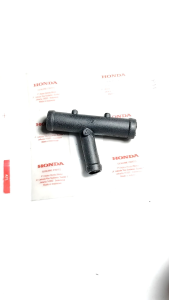 Pipa Radiator Vario: Aksesoris & Perawatan\\n\\n Apa Itu Pipa Radiator Vario?\\n\\nPipa Radiator Vario adalah salah satu komponen penting dalam sistem pendingin motor Vario. Sistem pendingin ini bertujuan untuk menjaga suhu mesin tetap stabil, sehingga performa motor dapat berjalan optimal. Pipa Radiator Vario biasanya terbuat dari bahan berkualitas tinggi, seperti logam atau plastik, untuk menjamin kekuatan dan ketahanannya.\\n\\n Fungsi Pipa Radiator Vario\\n\\nFungsi utama Pipa Radiator Vario adalah mengalirkan cairan pendingin dari radiator ke mesin dan kembali lagi ke radiator. Ini memastikan bahwa panas yang dihasilkan oleh mesin dapat dibawa keluar dan dikurangi, sehingga suhu mesin tetap stabil dan tidak melebihi batas aman.\\n\\n Perbedaan Pipa Radiator Vario dengan Motor Lainnya\\n\\nPipa Radiator Vario memiliki beberapa perbedaan dengan motor lainnya, seperti bentuk, ukuran, dan material pembuatannya. Hal ini disebabkan oleh perbedaan desain dan spesifikasi mesin antara satu motor dengan motor lainnya. Oleh karena itu, penting untuk memilih Pipa Radiator Vario yang tepat sesuai dengan model motor Vario Anda.\\n\\n Cara Memilih Pipa Radiator Vario yang Tepat\\n\\nMemilih Pipa Radiator Vario yang tepat sangat penting untuk menjaga performa motor Anda. Berikut beberapa hal yang perlu diperhatikan saat memilih Pipa Radiator Vario:\\n\\n Kualitas Material Pipa Radiator Vario\\n\\nPastikan Anda memilih Pipa Radiator Vario yang terbuat dari bahan berkualitas tinggi. Bahan yang umum digunakan antara lain logam atau plastik. Logam biasanya lebih kuat dan tahan lama, sementara plastik lebih ringan dan mudah dipasang.\\n\\n Harga Pipa Radiator Vario\\n\\nHarga Pipa Radiator Vario dapat bervariasi tergantung pada merek, kualitas, dan spesifikasi produk. Sebaiknya bandingkan harga dan spesifikasi produk sebelum membeli, agar Anda mendapatkan produk yang sesuai dengan budget dan kebutuhan Anda.\\n\\n Rekomendasi Pipa Radiator Vario\\n\\nBeberapa merek Pipa Radiator Vario yang populer antara lain:\\n\\n- Pipa Radiator Vario Original\\n- Pipa Radiator Vario Aftermarket\\n- Pipa Radiator Vario Custom\\n\\n Cara Merawat Pipa Radiator Vario\\n\\nMerawat Pipa Radiator Vario secara rutin sangat penting untuk menjaga performa motor Anda. Berikut beberapa langkah yang dapat Anda lakukan:\\n\\n Tanda-tanda Kerusakan Pipa Radiator Vario\\n\\nBeberapa tanda kerusakan Pipa Radiator Vario antara lain:\\n\\n- Suhu mesin meningkat secara drastis\\n- Ada kebocoran cairan pendingin di sekitar Pipa Radiator Vario\\n- Pipa Radiator Vario retak atau rusak\\n\\n Cara Membersihkan Pipa Radiator Vario\\n\\nUntuk membersihkan Pipa Radiator Vario, Anda dapat melakukan langkah-langkah berikut:\\n\\n1. Matikan mesin motor dan biarkan pendingin dingin.\\n2. Cabut selang radiator dan saluran cairan pendingin.\\n3. Bersihkan Pipa Radiator Vario dengan menggunakan kuas dan cairan pembersih khusus.\\n4. Cuci Pipa Radiator Vario dengan air bersih.\\n5. Pasang kembali selang radiator dan saluran cairan pendingin.\\n\\n Tips Mengganti Pipa Radiator Vario\\n\\nJika Pipa Radiator Vario Anda sudah rusak atau aus, Anda perlu menggantinya dengan yang baru. Berikut beberapa tips mengganti Pipa Radiator Vario:\\n\\n- Pastikan Anda memilih Pipa Radiator Vario yang tepat sesuai dengan model motor Vario Anda.\\n- Ikuti petunjuk instalasi yang disertakan dalam paket Pipa Radiator Vario.\\n- Jika Anda tidak yakin dengan prosesnya, sebaiknya bawa motor Anda ke bengkel profesional untuk dilakukan perbaikan.\n}